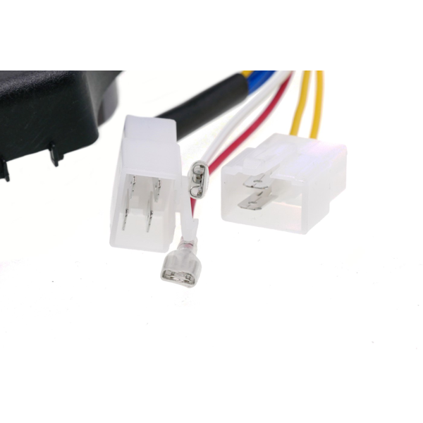 Stabilizator napięcia 3-fazowy AVR 5-6 kW 470 uF 400V do generatorów