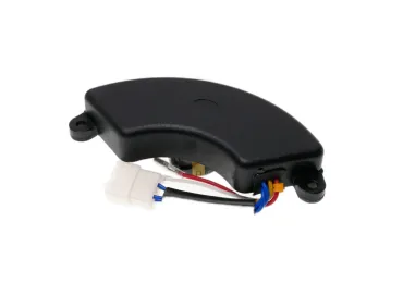 Stabilizator napięcia 3-fazowy AVR 7 kW 680 uF 450V do generatorów